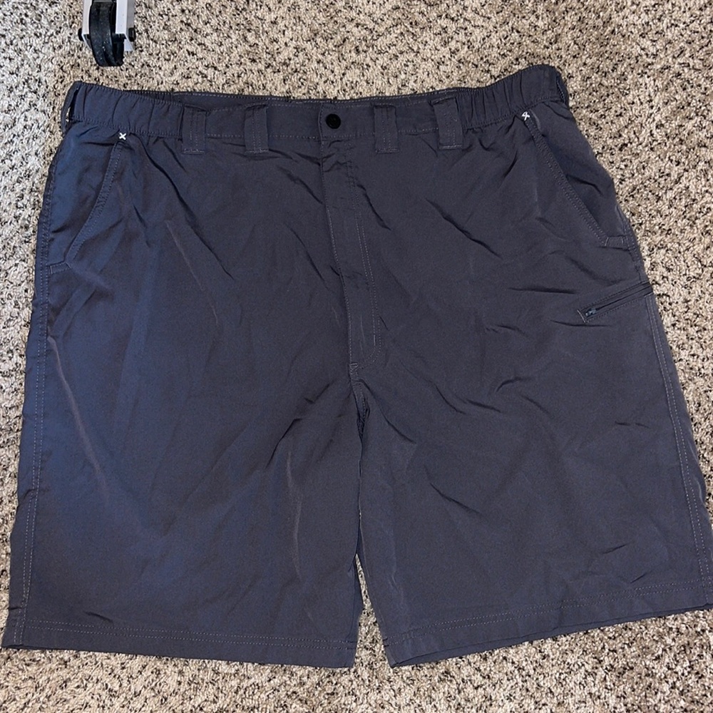 Men’s Wrangler Cargo Shorts